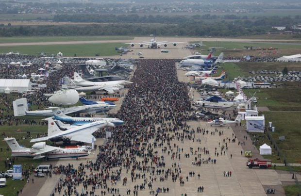 Ολοκληρώθηκε το υπερθέαμα ΜAKS 2017 – Μαχητικά από το μέλλον και θρυλικά αεροσκάφη έκλεψαν την παράσταση – Δείτε τα βίντεο